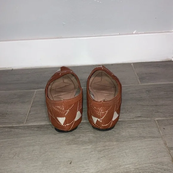 Patterned flats - Picture 4 of 4